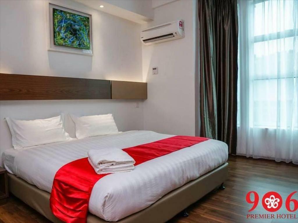 906 Premier Hotel Malacca Esterno foto